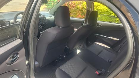 TOYOTA Etios Hatch 1.5 16V 4P FLEX XS AUTOM�TICO, Foto 8