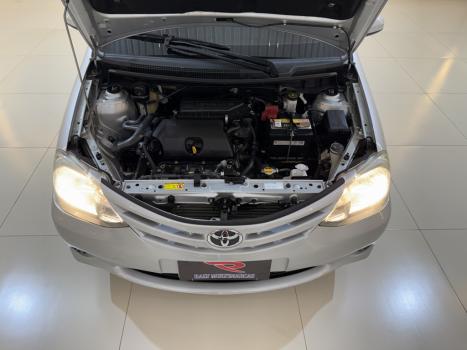 TOYOTA Etios Hatch 1.3 16V 4P FLEX X, Foto 16