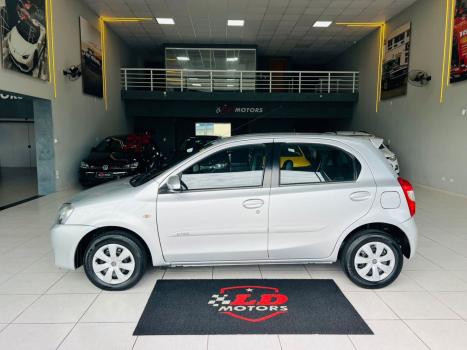TOYOTA Etios Hatch 1.5 16V 4P FLEX XS, Foto 6