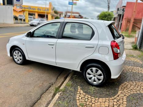 TOYOTA Etios Hatch 1.5 16V 4P FLEX XS, Foto 5