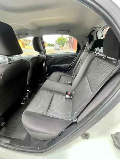 TOYOTA Etios Hatch 1.5 16V 4P FLEX XS, Foto 10