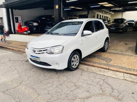 TOYOTA Etios Hatch 1.5 16V 4P FLEX XS, Foto 2