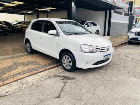 TOYOTA Etios Hatch 1.5 16V 4P FLEX XS, Foto 3