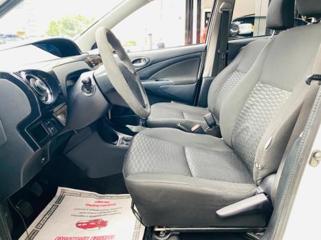 TOYOTA Etios Hatch 1.5 16V 4P FLEX XS, Foto 9