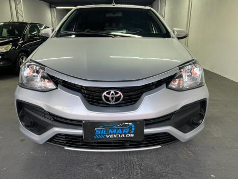 TOYOTA Etios Hatch 1.5 16V 4P FLEX X PLUS AUTOM�TICO, Foto 3