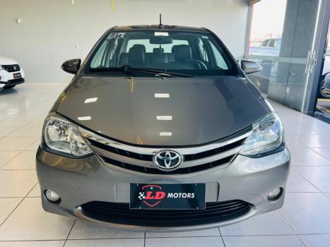 TOYOTA Etios Hatch 1.5 16V 4P FLEX XLS, Foto 3