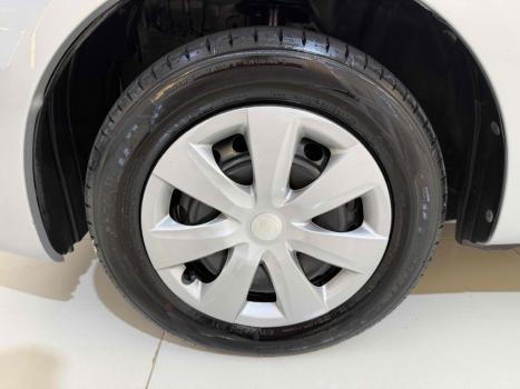 TOYOTA Etios Hatch 1.3 16V 4P FLEX X, Foto 15