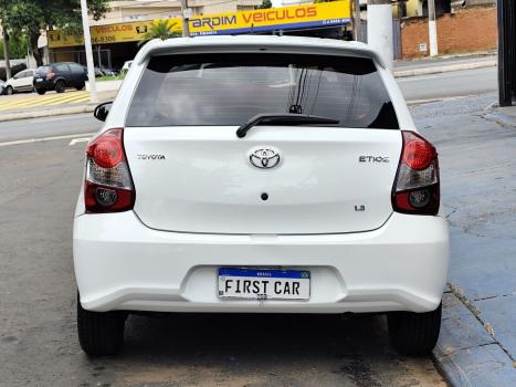 TOYOTA Etios Hatch 1.3 16V 4P FLEX X, Foto 7