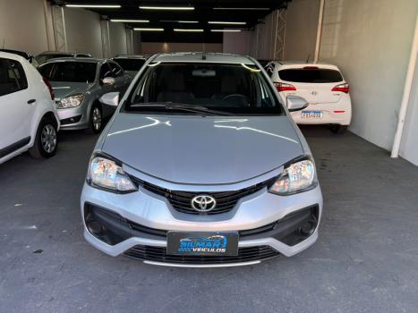 TOYOTA Etios Hatch 1.5 16V 4P FLEX X PLUS AUTOM�TICO, Foto 2