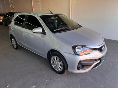 TOYOTA Etios Hatch 1.5 16V 4P FLEX X PLUS AUTOM�TICO, Foto 4