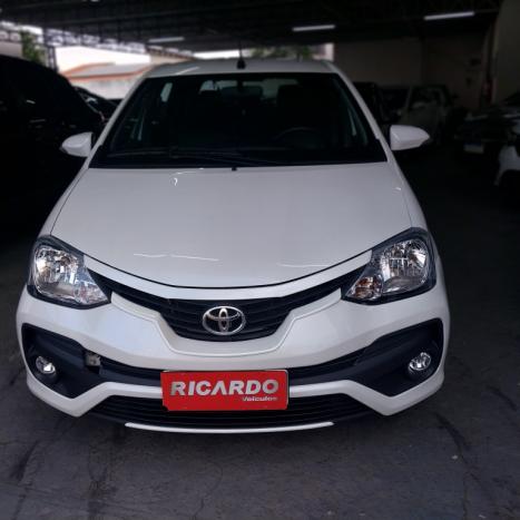 TOYOTA Etios Hatch 1.5 16V 4P FLEX XLS AUTOM�TICO, Foto 1