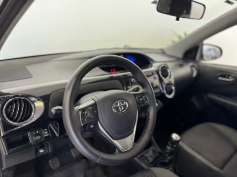 TOYOTA Etios Hatch 1.5 16V 4P FLEX XS, Foto 9