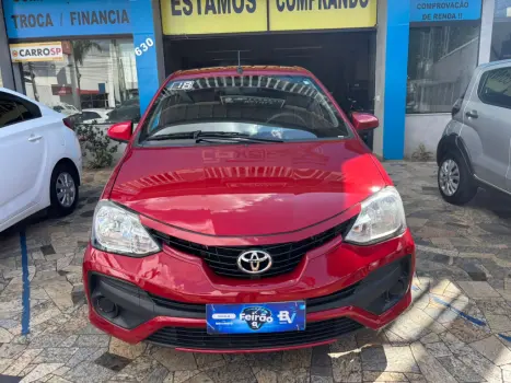 TOYOTA Etios Hatch 1.3 16V 4P FLEX X AUTOM�TICO, Foto 1