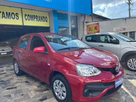 TOYOTA Etios Hatch 1.3 16V 4P FLEX X AUTOM�TICO, Foto 2