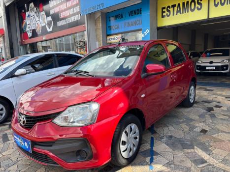 TOYOTA Etios Hatch 1.3 16V 4P FLEX X AUTOM�TICO, Foto 9