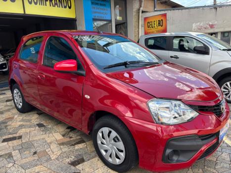 TOYOTA Etios Hatch 1.3 16V 4P FLEX X AUTOM�TICO, Foto 11