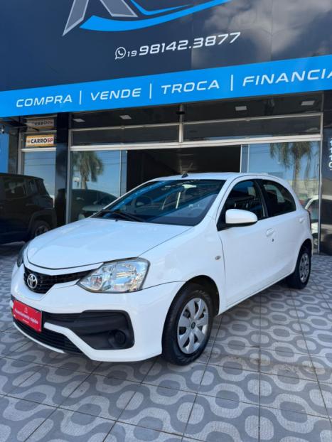 TOYOTA Etios Hatch 1.3 16V 4P FLEX XS, Foto 2