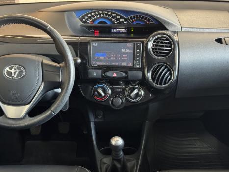TOYOTA Etios Hatch 1.5 16V 4P FLEX XLS, Foto 9