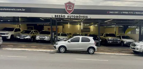 TOYOTA Etios Hatch 1.3 16V 4P FLEX X, Foto 1