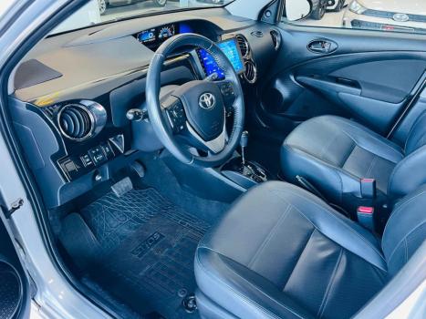 TOYOTA Etios Hatch 1.5 16V 4P FLEX PLATINUM, Foto 13