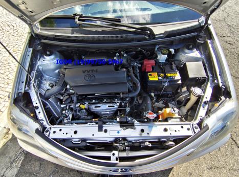 TOYOTA Etios Hatch 1.3 16V 4P FLEX X AUTOM�TICO, Foto 9
