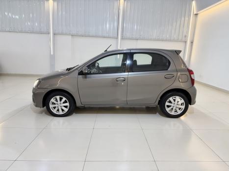 TOYOTA Etios Hatch 1.5 16V 4P FLEX X PLUS, Foto 4