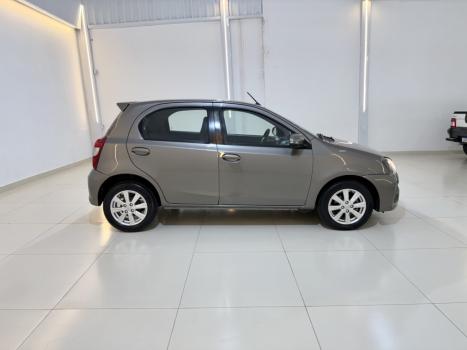 TOYOTA Etios Hatch 1.5 16V 4P FLEX X PLUS, Foto 5