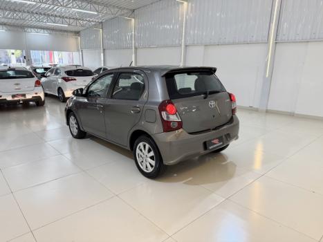 TOYOTA Etios Hatch 1.5 16V 4P FLEX X PLUS, Foto 6
