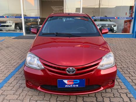 TOYOTA Etios Hatch 1.3 16V 4P FLEX XS, Foto 2