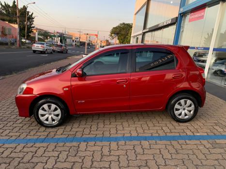TOYOTA Etios Hatch 1.3 16V 4P FLEX XS, Foto 4