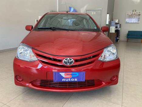 TOYOTA Etios Hatch 1.3 16V 4P FLEX XS, Foto 2