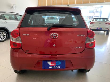 TOYOTA Etios Hatch 1.3 16V 4P FLEX XS, Foto 6