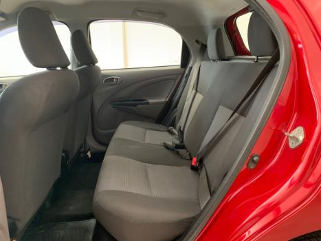 TOYOTA Etios Hatch 1.3 16V 4P FLEX XS, Foto 12
