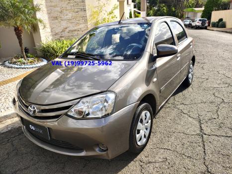 TOYOTA Etios Hatch 1.3 16V 4P FLEX X, Foto 1
