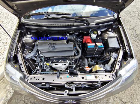 TOYOTA Etios Hatch 1.3 16V 4P FLEX X, Foto 8