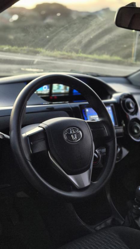 TOYOTA Etios Hatch 1.3 16V 4P FLEX X, Foto 10