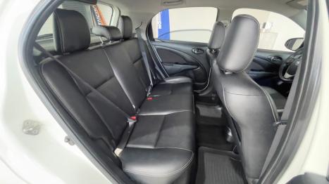 TOYOTA Etios Hatch 1.5 16V 4P FLEX XLS AUTOM�TICO, Foto 7