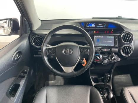 TOYOTA Etios Hatch 1.5 16V 4P FLEX XLS AUTOM�TICO, Foto 9