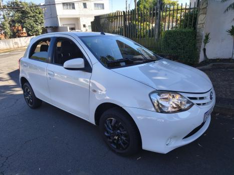 TOYOTA Etios Hatch 1.5 16V 4P FLEX XS, Foto 1