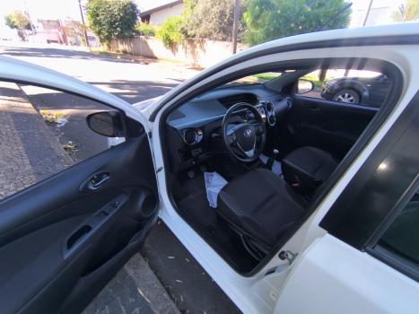 TOYOTA Etios Hatch 1.5 16V 4P FLEX XS, Foto 5