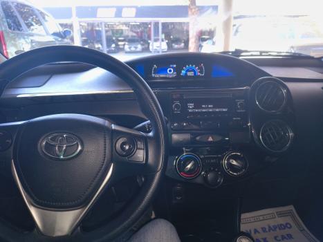 TOYOTA Etios Hatch 1.5 16V 4P FLEX XS, Foto 10