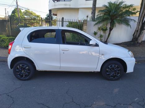 TOYOTA Etios Hatch 1.5 16V 4P FLEX XS, Foto 13