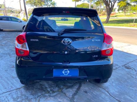 TOYOTA Etios Hatch 1.3 16V 4P FLEX X, Foto 6