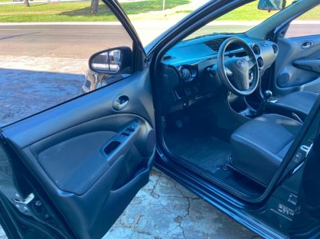 TOYOTA Etios Hatch 1.3 16V 4P FLEX X, Foto 15