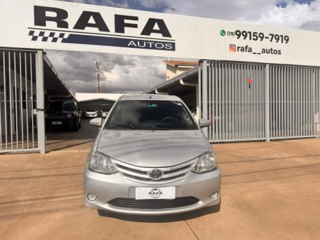 TOYOTA Etios Hatch 1.5 16V 4P FLEX XS, Foto 2