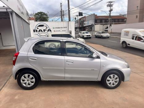TOYOTA Etios Hatch 1.5 16V 4P FLEX XS, Foto 8