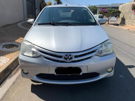 TOYOTA Etios Hatch 1.5 16V 4P FLEX XS, Foto 2