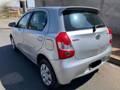 TOYOTA Etios Hatch 1.5 16V 4P FLEX XS, Foto 5