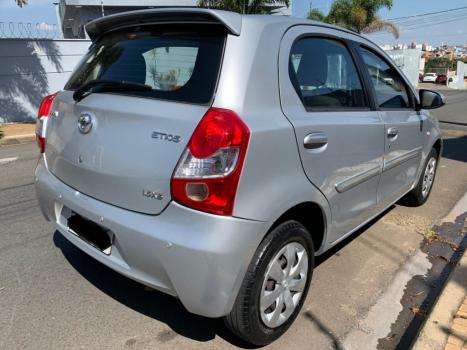 TOYOTA Etios Hatch 1.5 16V 4P FLEX XS, Foto 7