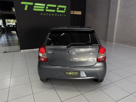 TOYOTA Etios Hatch 1.5 16V 4P FLEX XS, Foto 5